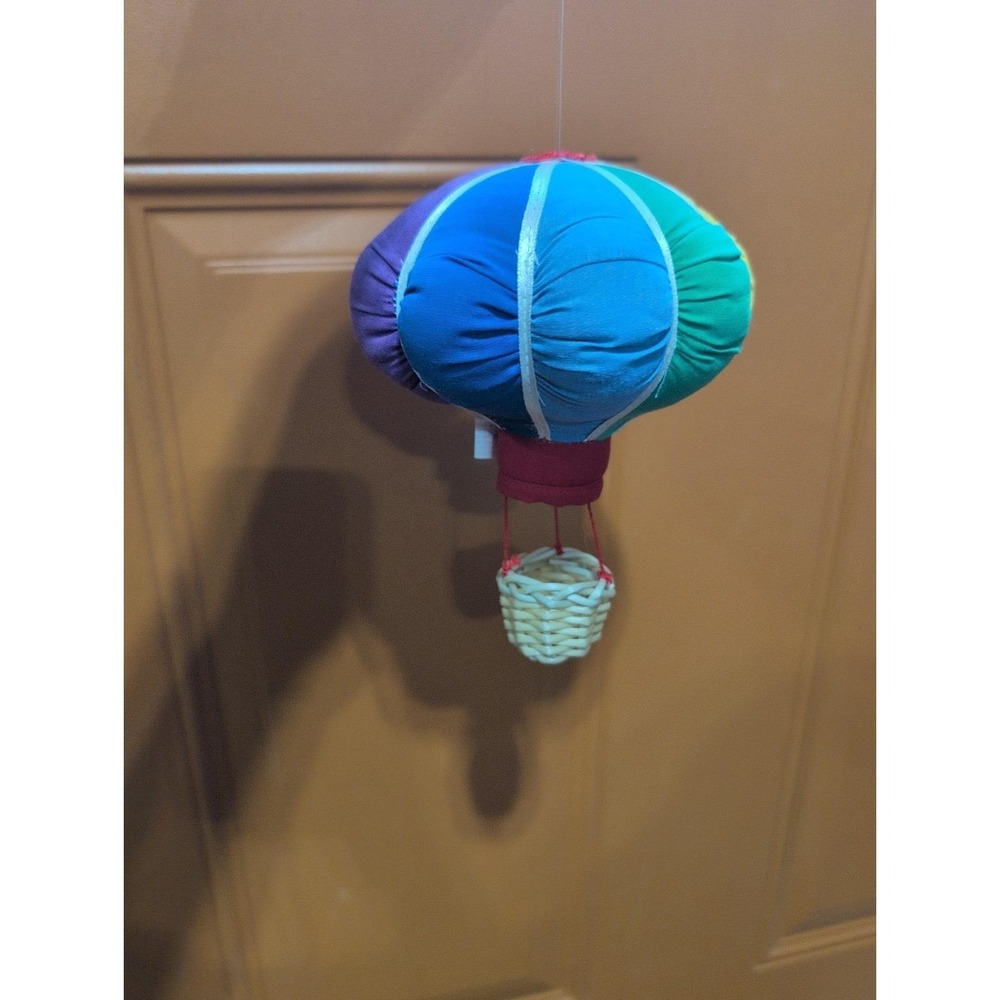 Vtg. Rare Russ Berrie Quilted Puffy Hot Air Balloon Basket Ornament